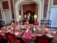 7. Tag: Connemara – Besuch der Kylemore Abbey – Speisesaal &ndash; &copy; Andreas Wolfsteller (Eberhardt TRAVEL)