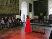 Burgfräulein Anja &ndash; &copy; Bernhard Rink (Eberhardt TRAVEL)