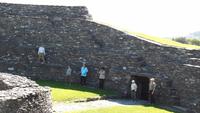 Ring of Kerry Cahersirveen Ringfort &ndash; &copy; Petra Sauer (Eberhardt TRAVEL)