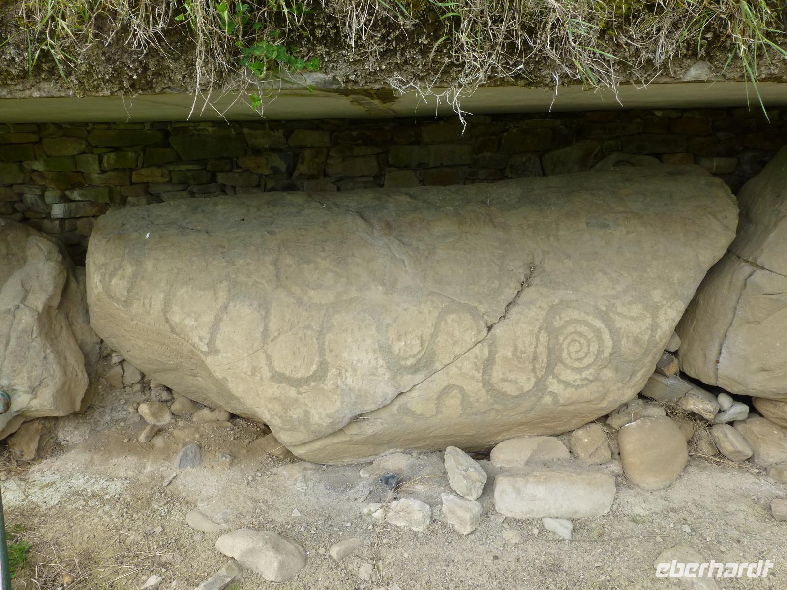 Knowth &ndash; &copy; Ralf Kuchenbecker (Eberhardt TRAVEL)
