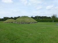 Knowth &ndash; &copy; Ralf Kuchenbecker (Eberhardt TRAVEL)