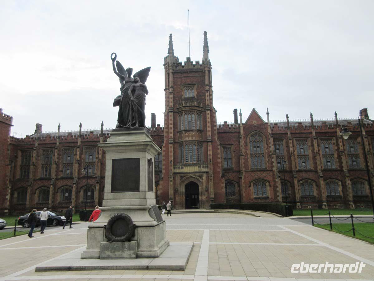 Universität Belfast &ndash; &copy; Peter Rudolph (Eberhardt TRAVEL)