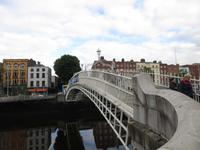 Half Penny Bridge &ndash; &copy; Peter Rudolph (Eberhardt TRAVEL)