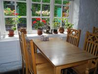 im schönen Cafe Glenveigh-Castle &ndash; &copy; Walter Neuwirth (Eberhardt TRAVEL)