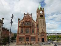 Derry/Londonderry - Rathaus &ndash; &copy; Claudia Bernhardt (Eberhardt TRAVEL)