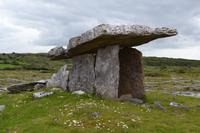 Poulnabrone Dolmen &ndash; &copy; Andreas Wolfsteller (Eberhardt TRAVEL)