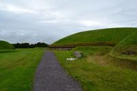 Knowth &ndash; &copy; Andreas Wolfsteller (Eberhardt TRAVEL)