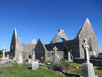 Kilmacduagh, Co. Galway &ndash; &copy; Wiebke Lücker (Eberhardt TRAVEL)