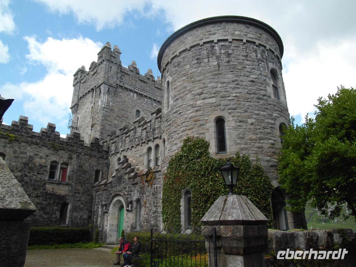 Glenveagh Castle &ndash; &copy; Peter Rudolph (Eberhardt TRAVEL)