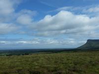 032-1-Wanderung_Ben_Bulben &ndash; &copy; Dirk Schlosser (Eberhardt TRAVEL)