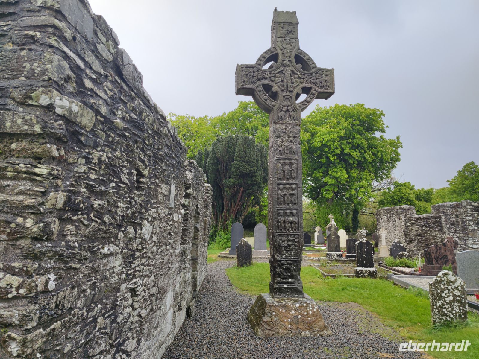 02-Monasterboice &ndash; &copy; Dirk Schlosser (Eberhardt TRAVEL)