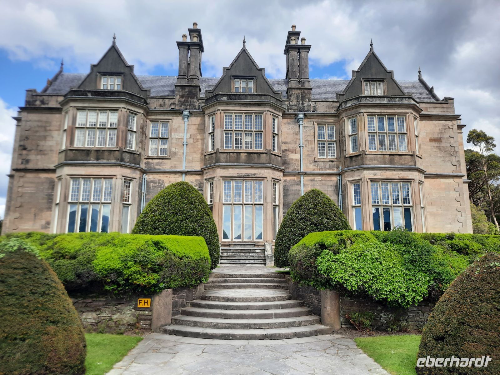 Muckross House &ndash; &copy; Walter Neuwirth (Eberhardt TRAVEL)