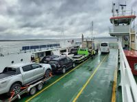 nur einige Fahrzeuge wollen mit &ndash; &copy; Walter Neuwirth (Eberhardt TRAVEL)