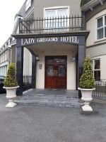 2_Hotel_in_Gort &ndash; &copy; Walter Neuwirth (Eberhardt TRAVEL)