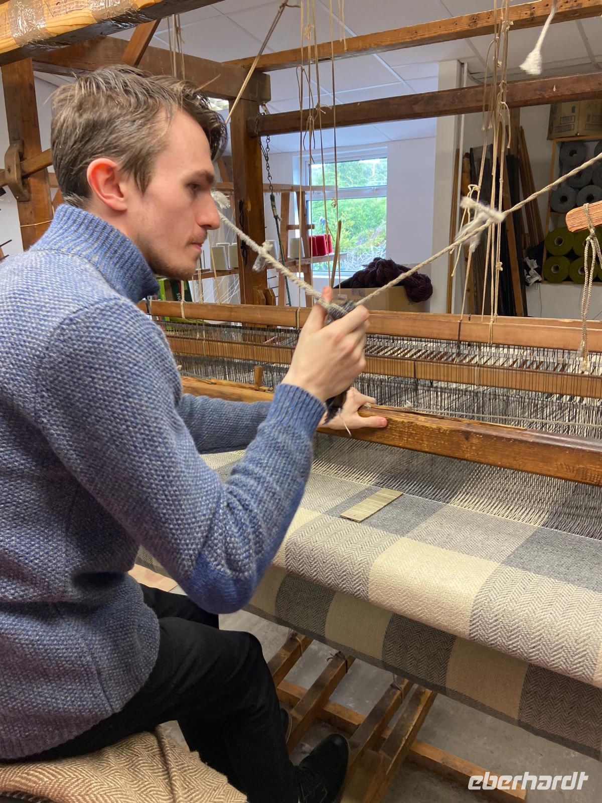 Tweed Handarbeit &ndash; &copy; Walter Neuwirth (Eberhardt TRAVEL)