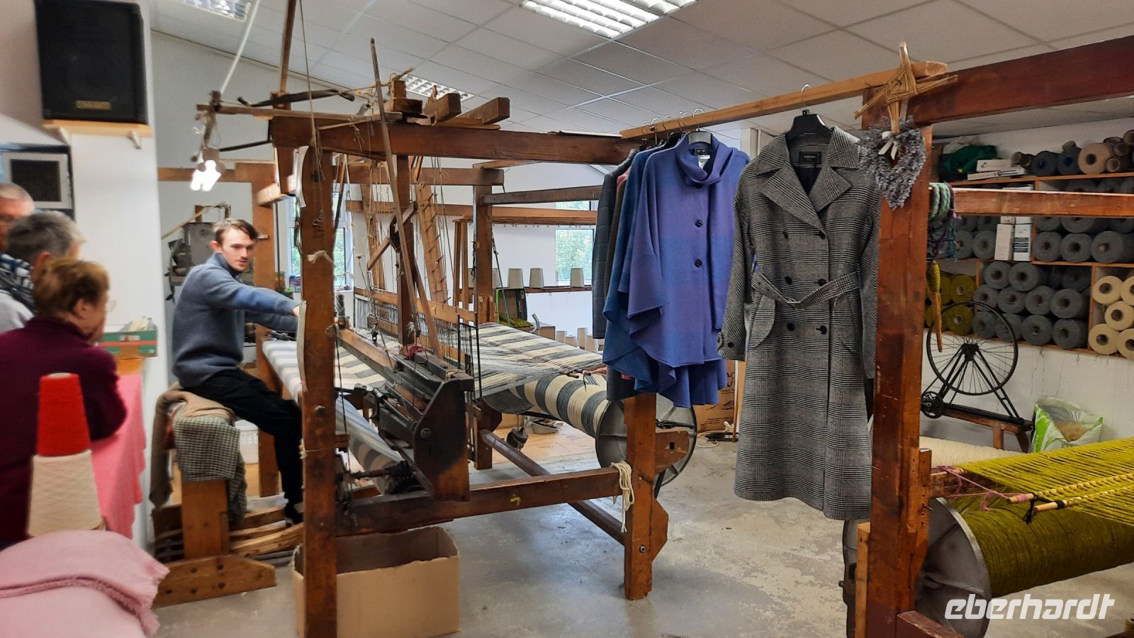 Donegal Tweed &ndash; &copy; Walter Neuwirth (Eberhardt TRAVEL)