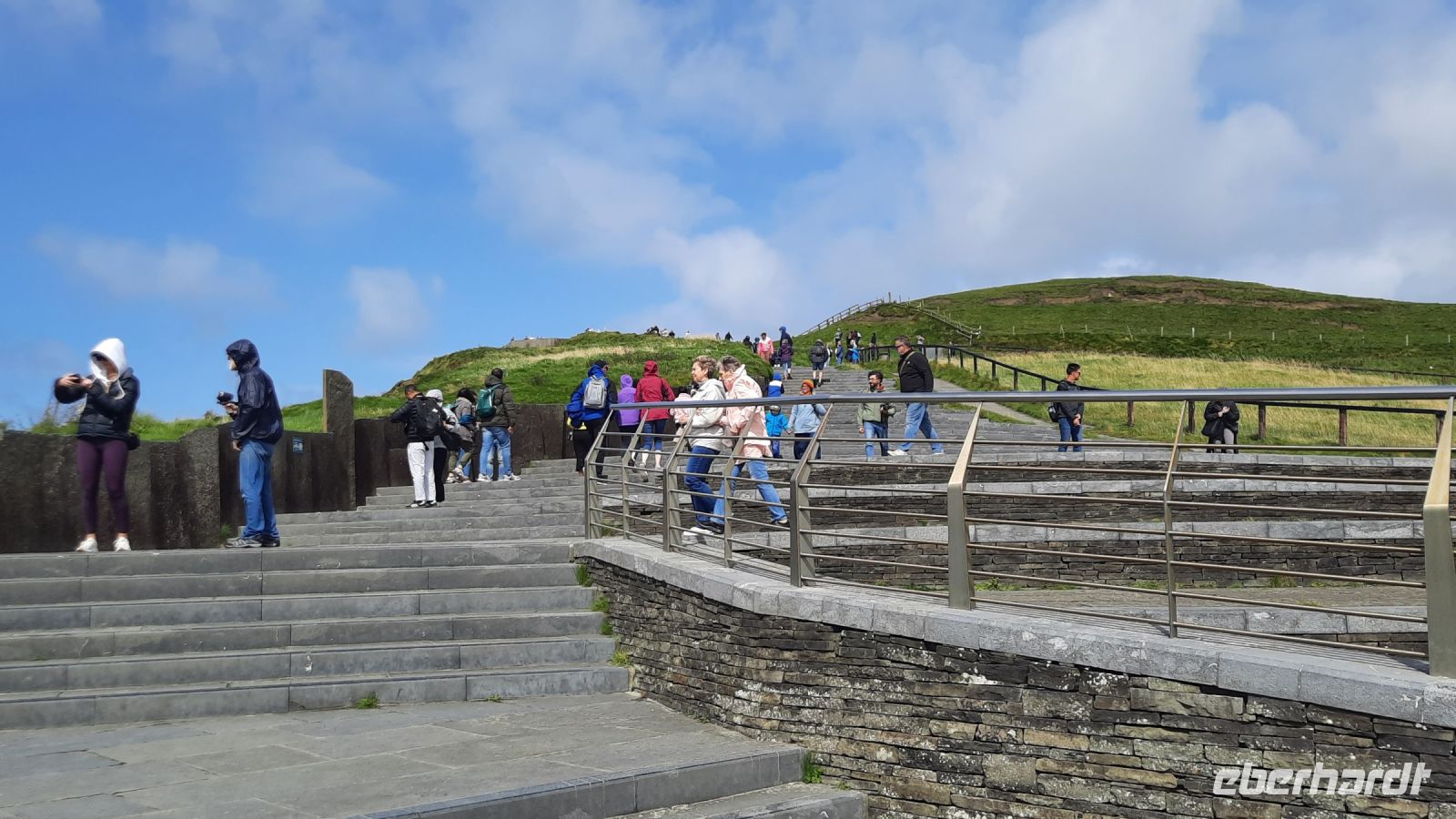Cliffs of Moher &ndash; &copy; Walter Neuwirth (Eberhardt TRAVEL)