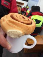 16.06.2016: Husavik - Walbeobachtungstour - Zimtschnecke und heißer Kakao zum Frühstück &ndash; &copy; Britt Reuter-Bracklow (Eberhardt TRAVEL)