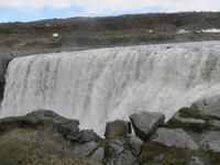 15.06.2016: am Dettifoss &ndash; &copy; Britt Reuter-Bracklow (Eberhardt TRAVEL)