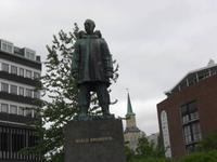 Amundsen - Denkmal in Tromso &ndash; &copy; Anne-Katrin Müller (Eberhardt TRAVEL)