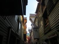 Stadtspaziergang in Bergen – Hanseviertel Bryggen &ndash; &copy; Marion Kottlos (Eberhardt TRAVEL)