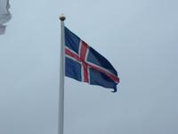 Isländische Flagge &ndash; &copy; Vicky Kern (Eberhardt TRAVEL)