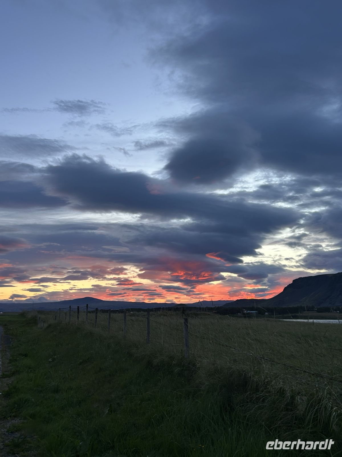 Sonnenuntergang Selfoss &ndash; &copy; Mary Dobberkau (Eberhardt TRAVEL)