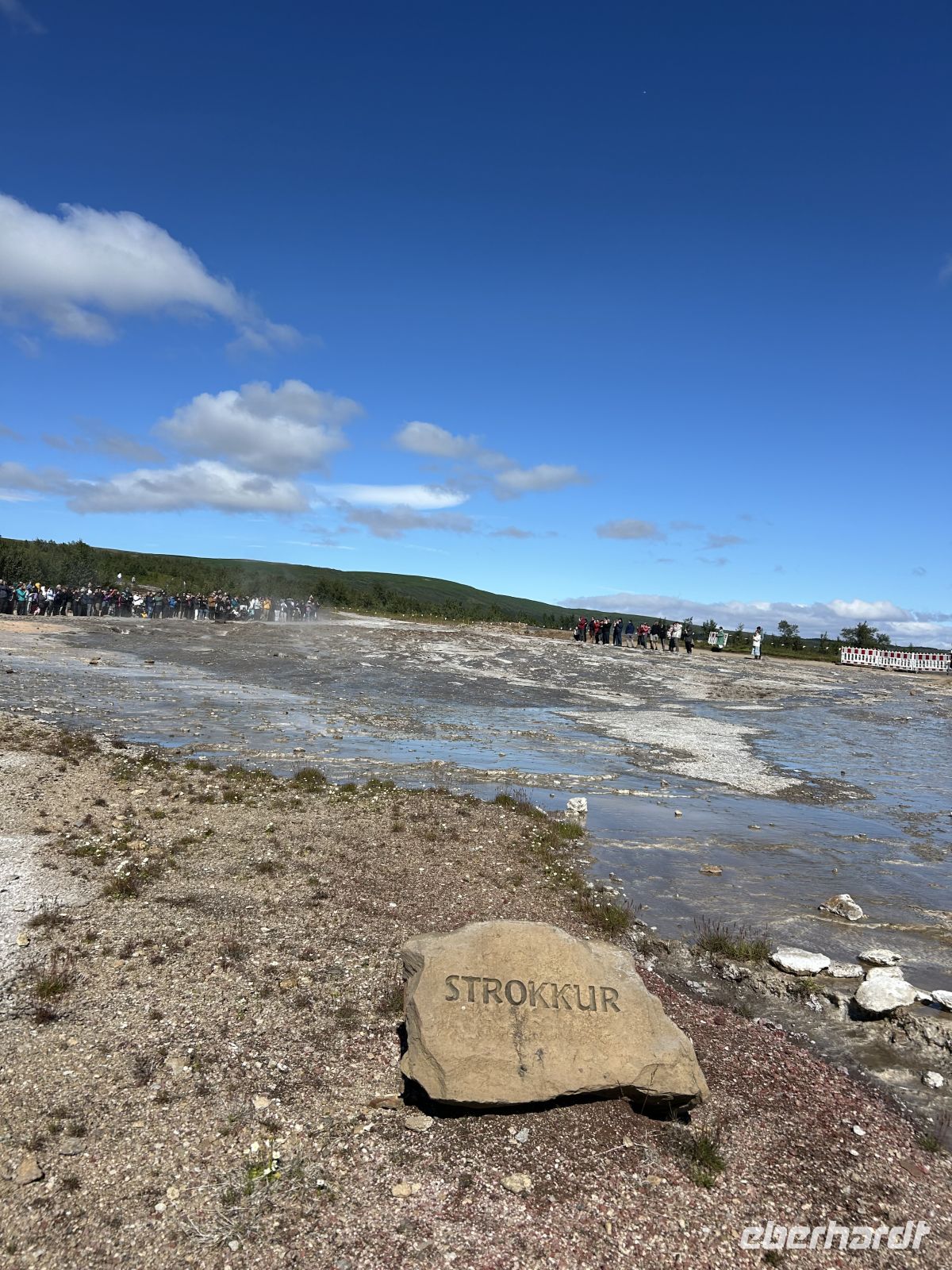 Strokkur &ndash; &copy; Mary Dobberkau (Eberhardt TRAVEL)