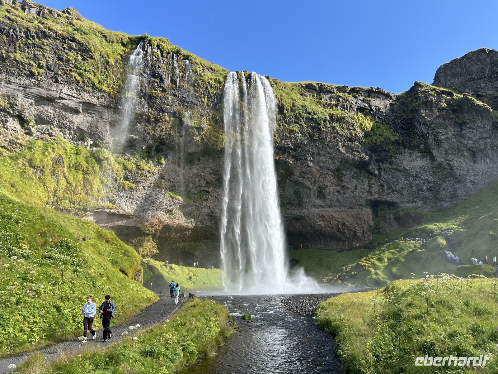 Seljalandsfoss Wasserfall  &ndash; &copy; Mary Dobberkau (Eberhardt TRAVEL)