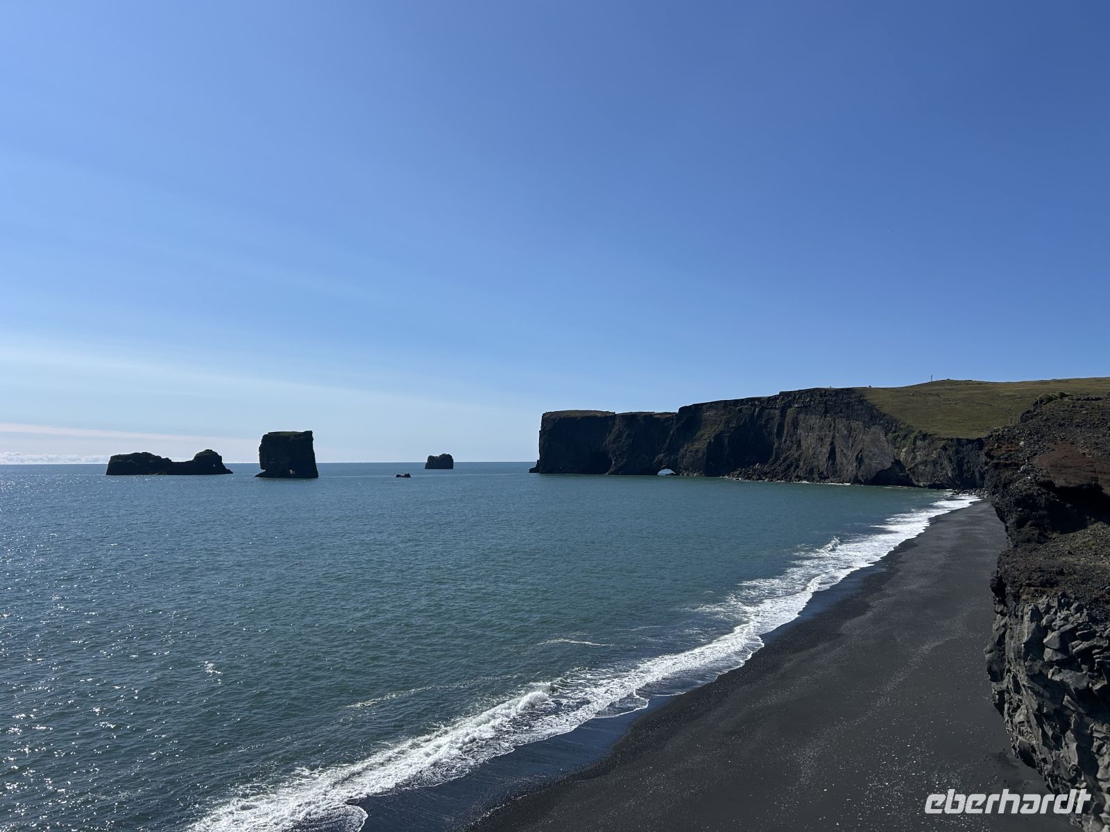 Dyrholaey Halbinsel &ndash; &copy; Mary Dobberkau (Eberhardt TRAVEL)