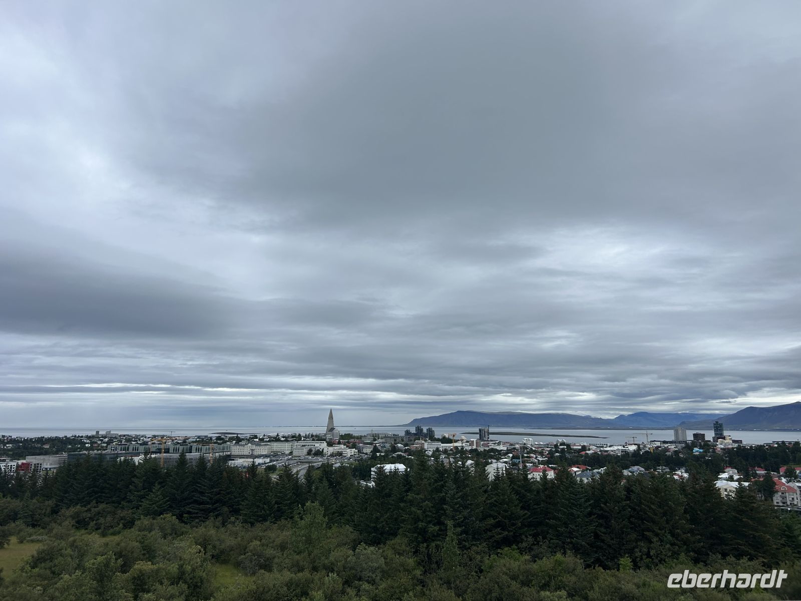 Blick auf Reykjavik &ndash; &copy; Mary Dobberkau (Eberhardt TRAVEL)