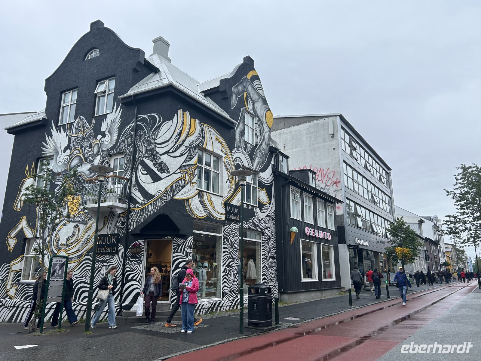 Street Art in Reykjavik  &ndash; &copy; Mary Dobberkau (Eberhardt TRAVEL)
