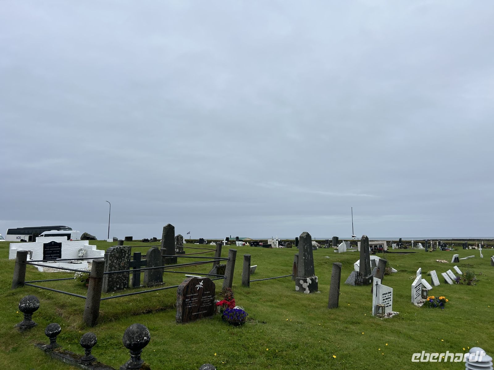 Friedhof  &ndash; &copy; Mary Dobberkau (Eberhardt TRAVEL)