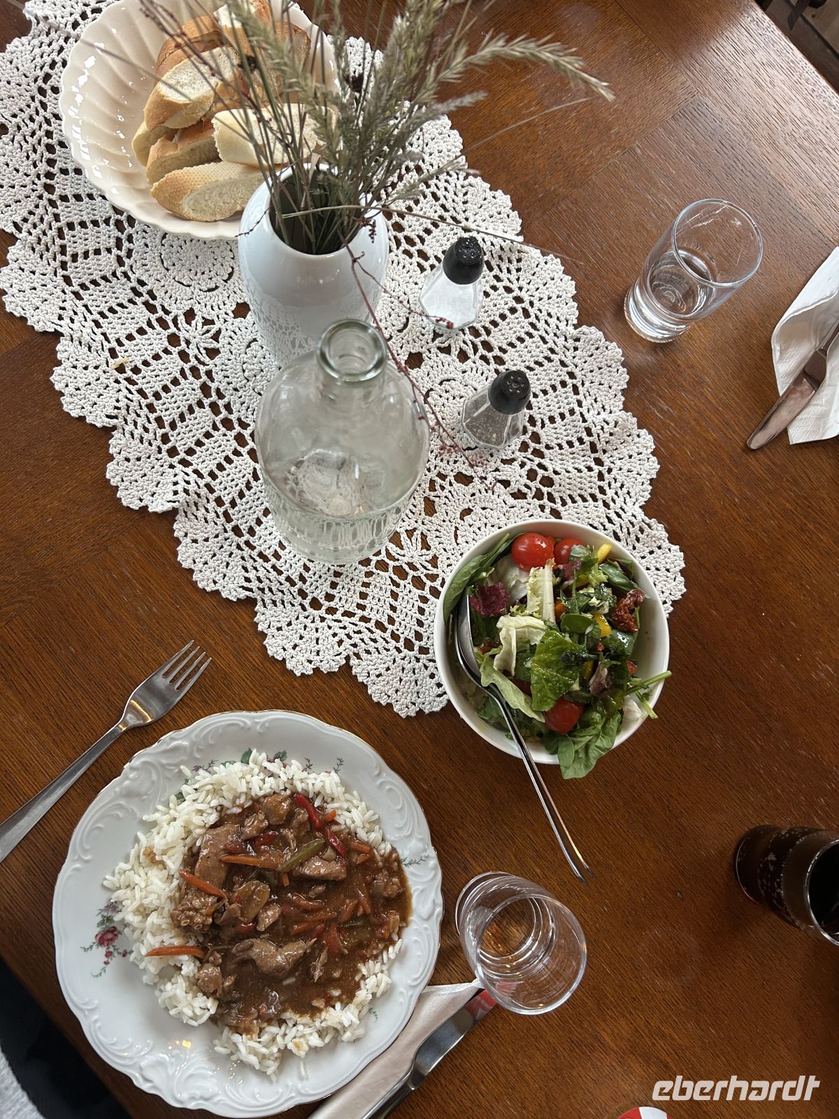 Abendessen im Café Gola &ndash; &copy; Mary Dobberkau (Eberhardt TRAVEL)