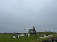Blick auf die Hvalsneskirkja 