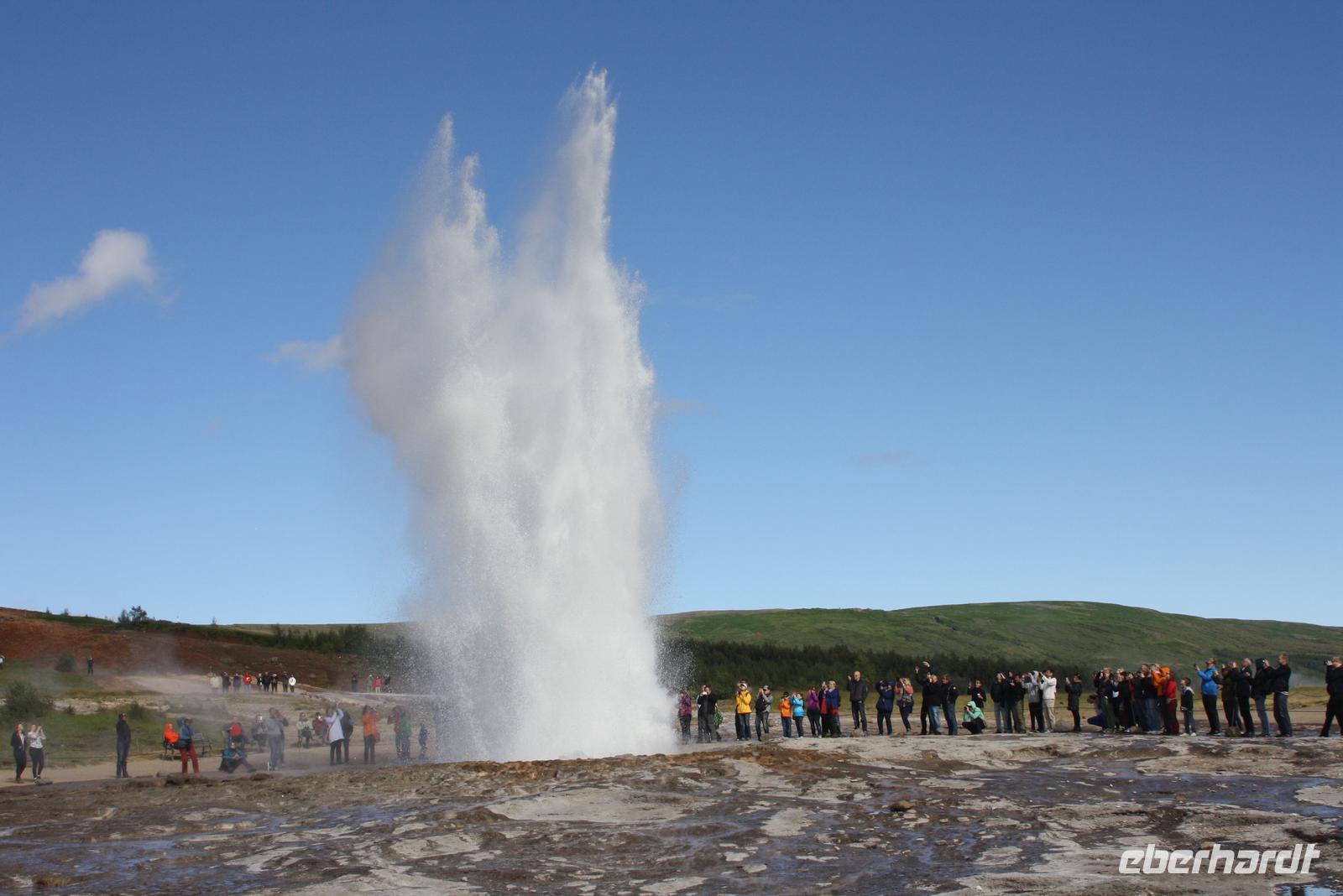 Geysir Strokkur - Goldener Kreis &ndash; &copy; Kristin Weigel (Eberhardt TRAVEL)