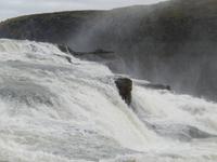 1920 sollte ein großes Kraftwerk die gewaltige Kraft des Gullfoss nutzen, um elektrischen Strom zu erzeugen. &ndash; &copy; Dominik Zilliken (Eberhardt TRAVEL)