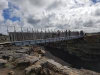 160_Hafnir; Brücke über die Kontinente. &ndash; &copy; Jörg Nesse (Eberhardt TRAVEL)
