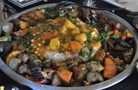und leckeres Hauptgericht &ndash; &copy; Gina Egenolf (Eberhardt TRAVEL)
