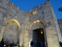 Jerusalem - es wird Abend in der Altstadt, Jaffa-Tor &ndash; &copy; Hans-Joachim Trutz (Eberhardt TRAVEL)