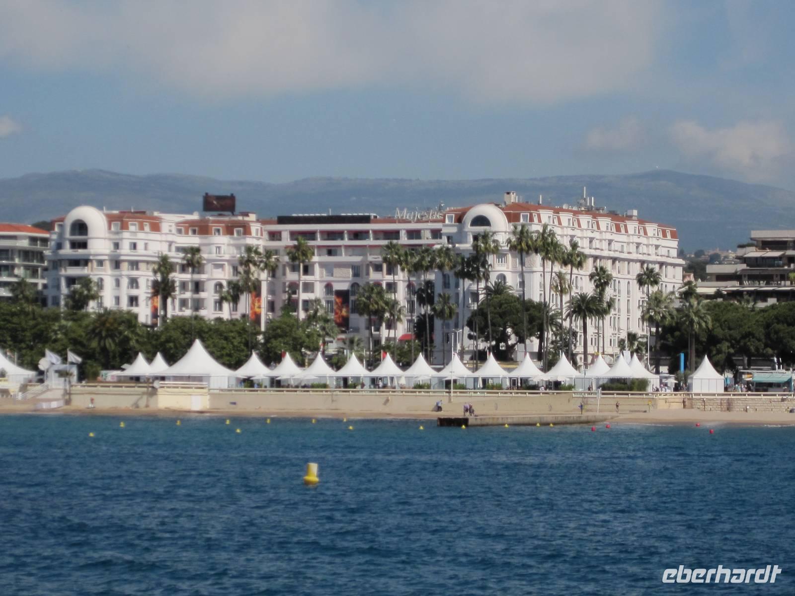 Spitzenhotel in Cannes mit Strandservice &ndash; &copy; Wilfried Briol (Eberhardt TRAVEL)