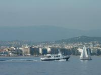 Hmmm, welches der beiden Boote ist wohl stabiler? Ich habe da so eine Ahnung... &ndash; &copy; Dominik Zilliken (Eberhardt TRAVEL)