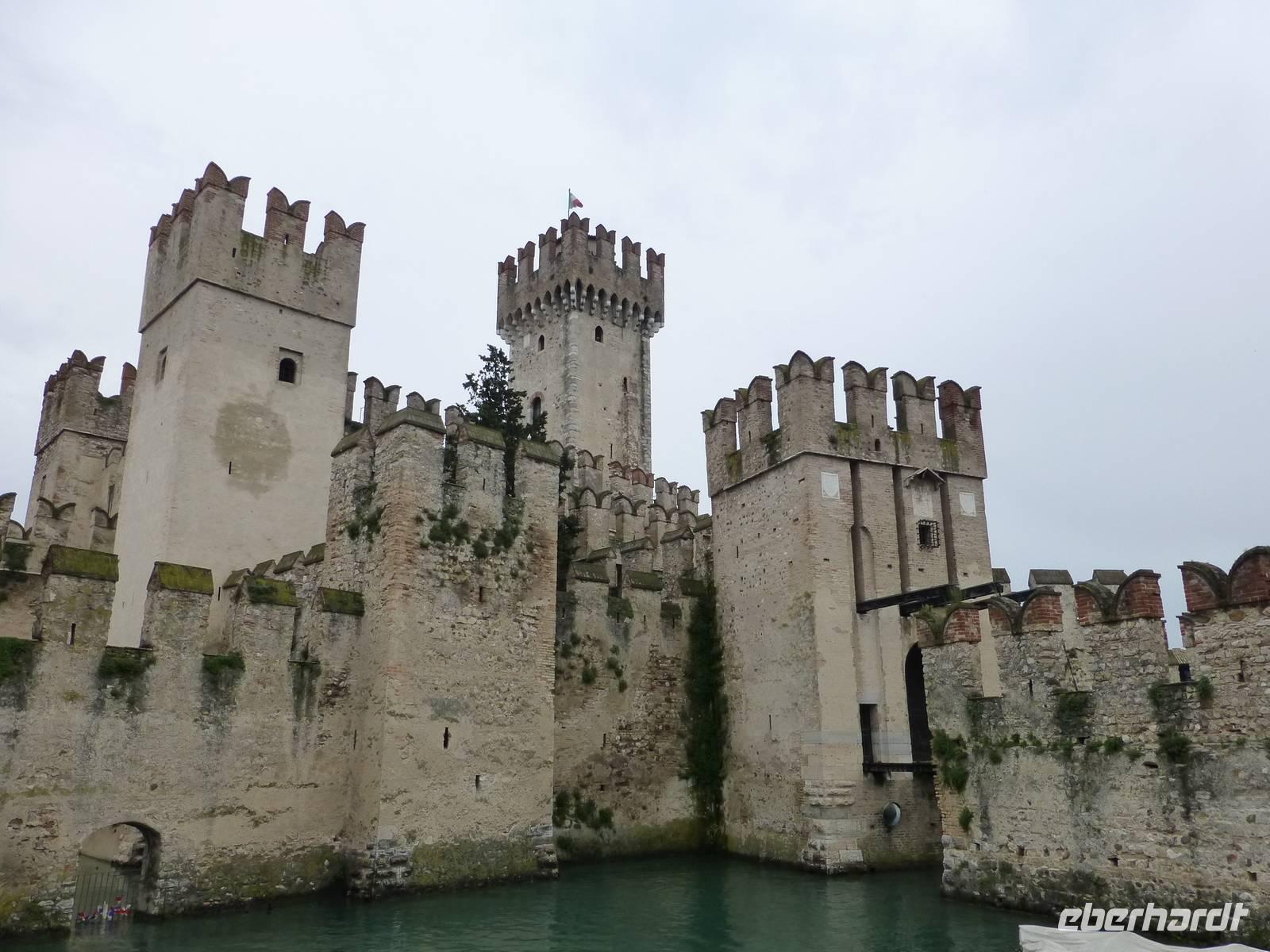 Sirmione - Skaligerburg &ndash; &copy; Claudia Bernhardt (Eberhardt TRAVEL)