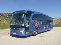 unser Bus &ndash; &copy; Claudia Bernhardt (Eberhardt TRAVEL)