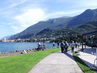 mit Blick zum 