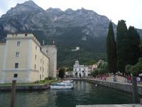 99_Riva_Burg und Rochetta &ndash; &copy; Walburga Lindner (Eberhardt TRAVEL)