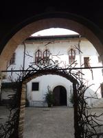 87_Trient_Innenhof &ndash; &copy; Walburga Lindner (Eberhardt TRAVEL)