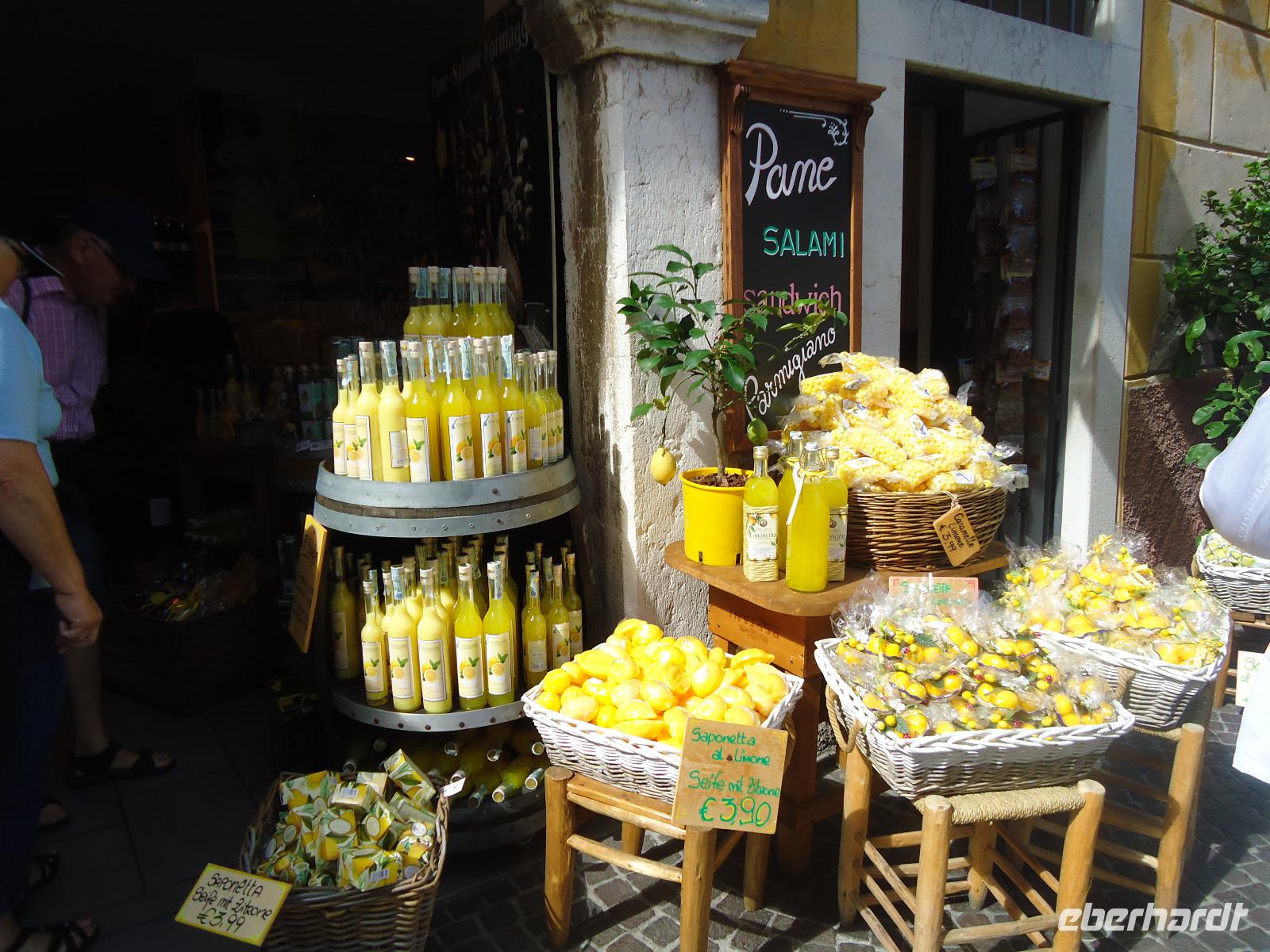 15_Limone_überall Zitrone_2 &ndash; &copy; Walburga Lindner (Eberhardt TRAVEL)