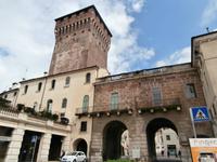 Torrione di Porta Castello Vicenza &ndash; &copy; Ingrid Langer (Eberhardt TRAVEL)