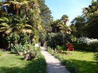 Hellergarten &ndash; &copy; Petra Sauer (Eberhardt TRAVEL)
